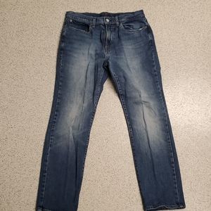 Lucky Brand 121 heritage slim straight jeans size 32/30